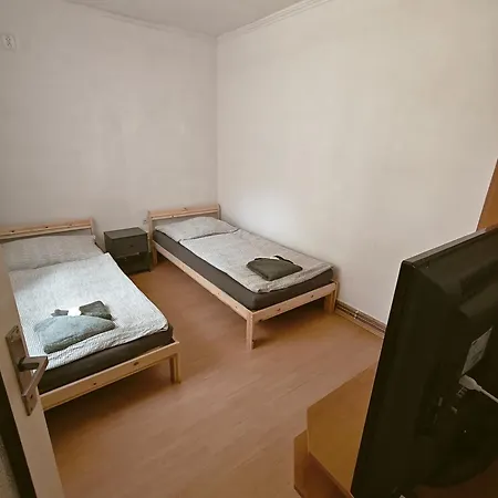 Green Apartments 3* Lustenice